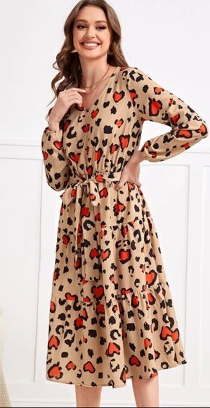 Hidden Hearts Cheetah print dress - Picture 3 of 4